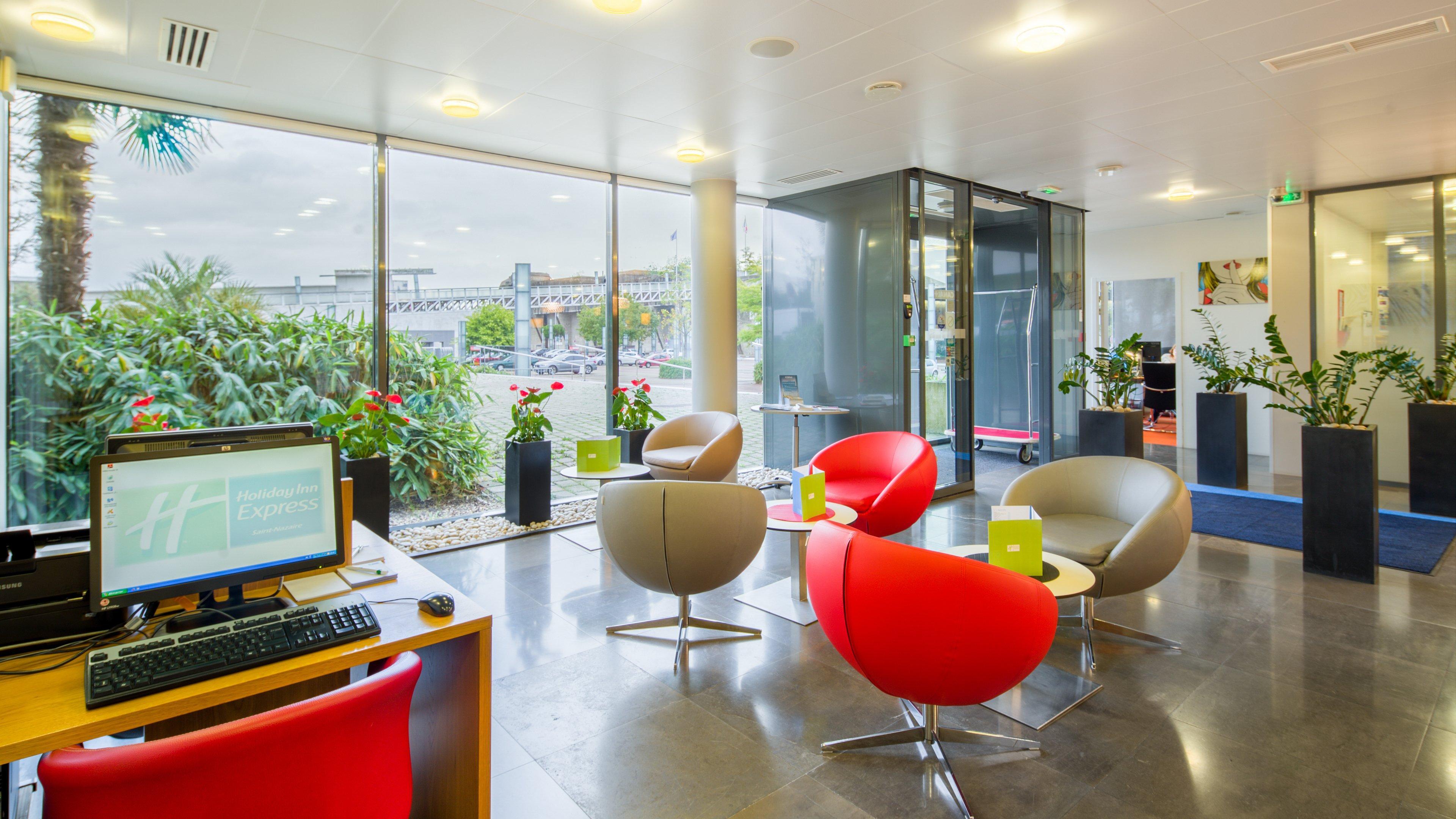 Holiday Inn Express Saint-Nazaire By Ihg Ngoại thất bức ảnh