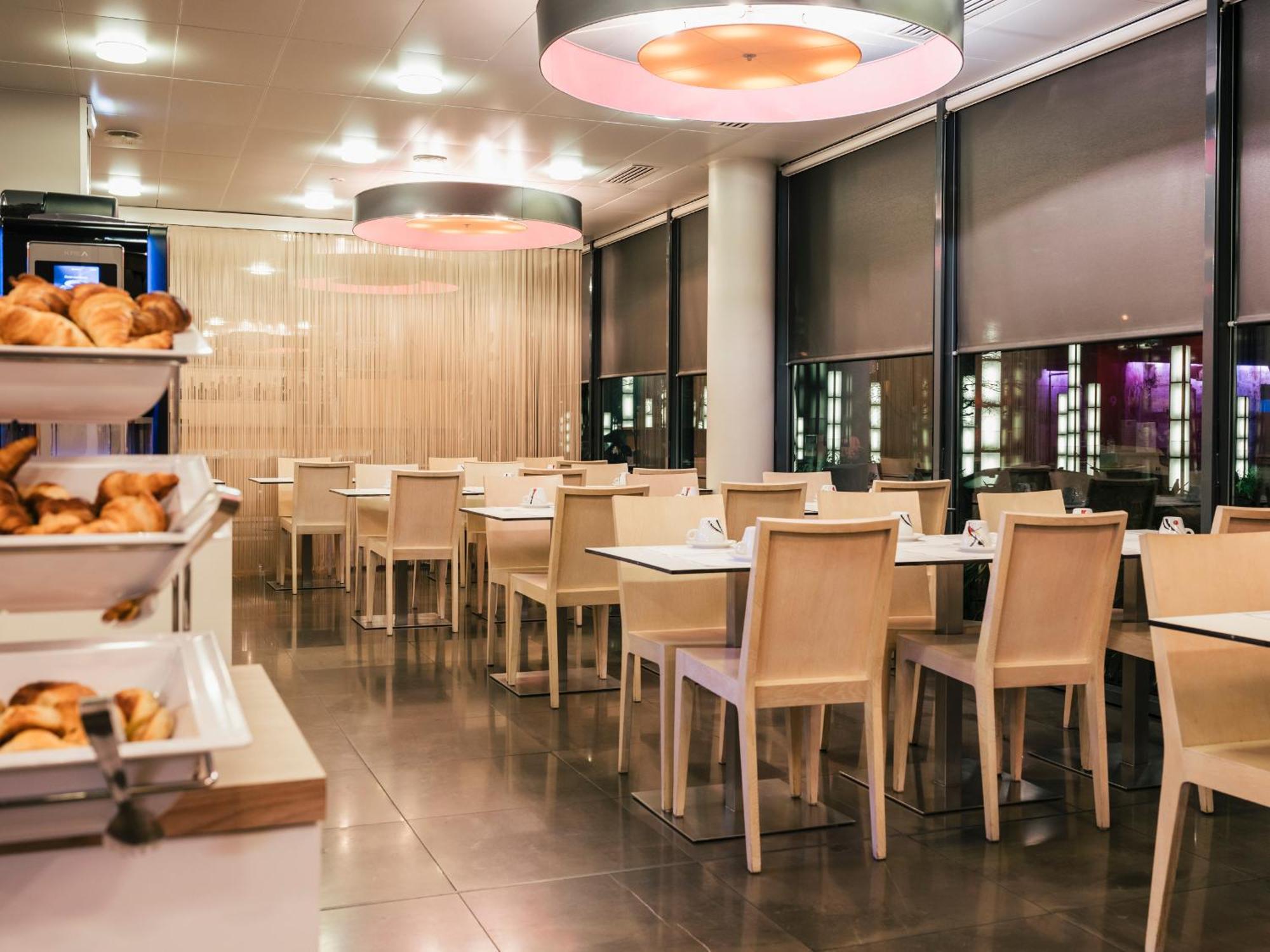 Holiday Inn Express Saint-Nazaire By Ihg Ngoại thất bức ảnh