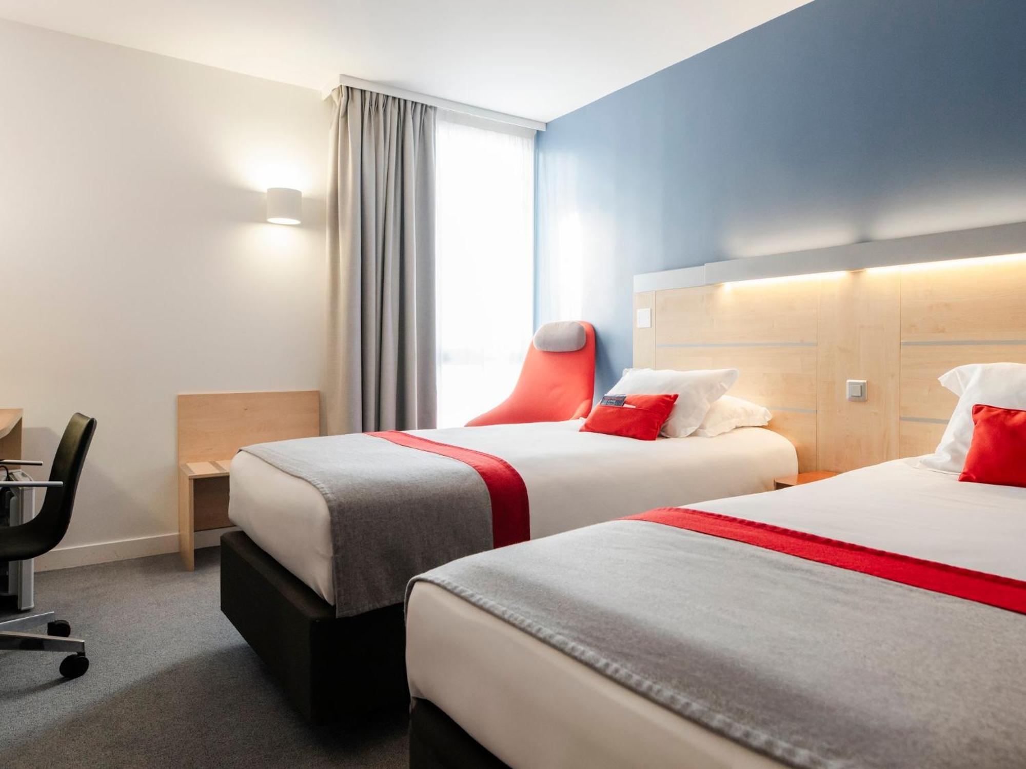 Holiday Inn Express Saint-Nazaire By Ihg Ngoại thất bức ảnh