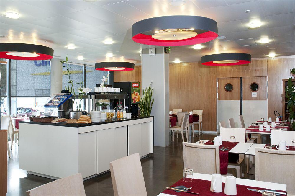 Holiday Inn Express Saint-Nazaire By Ihg Nhà hàng bức ảnh